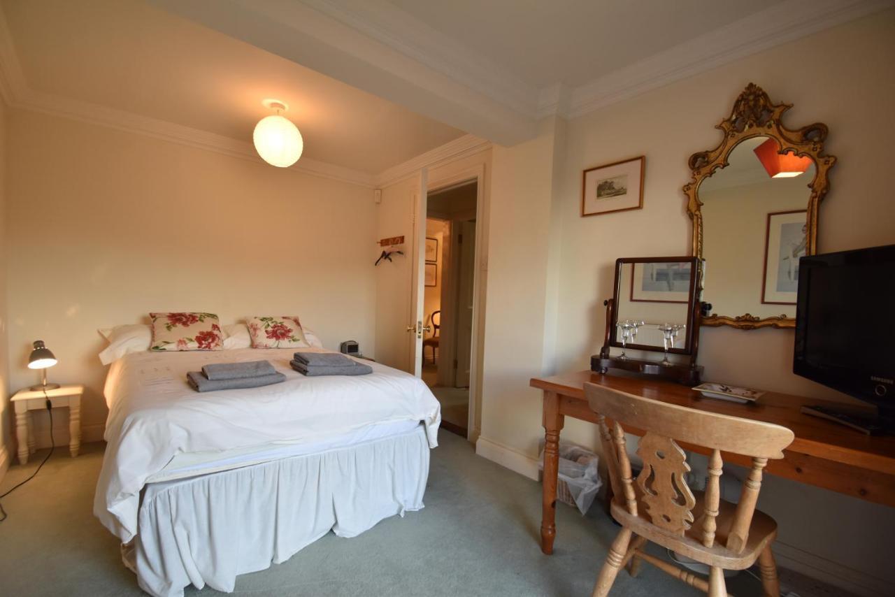 Whitefriars, Rye - Central Location With Parking For 3 Cars - Large Family Home Exterior photo