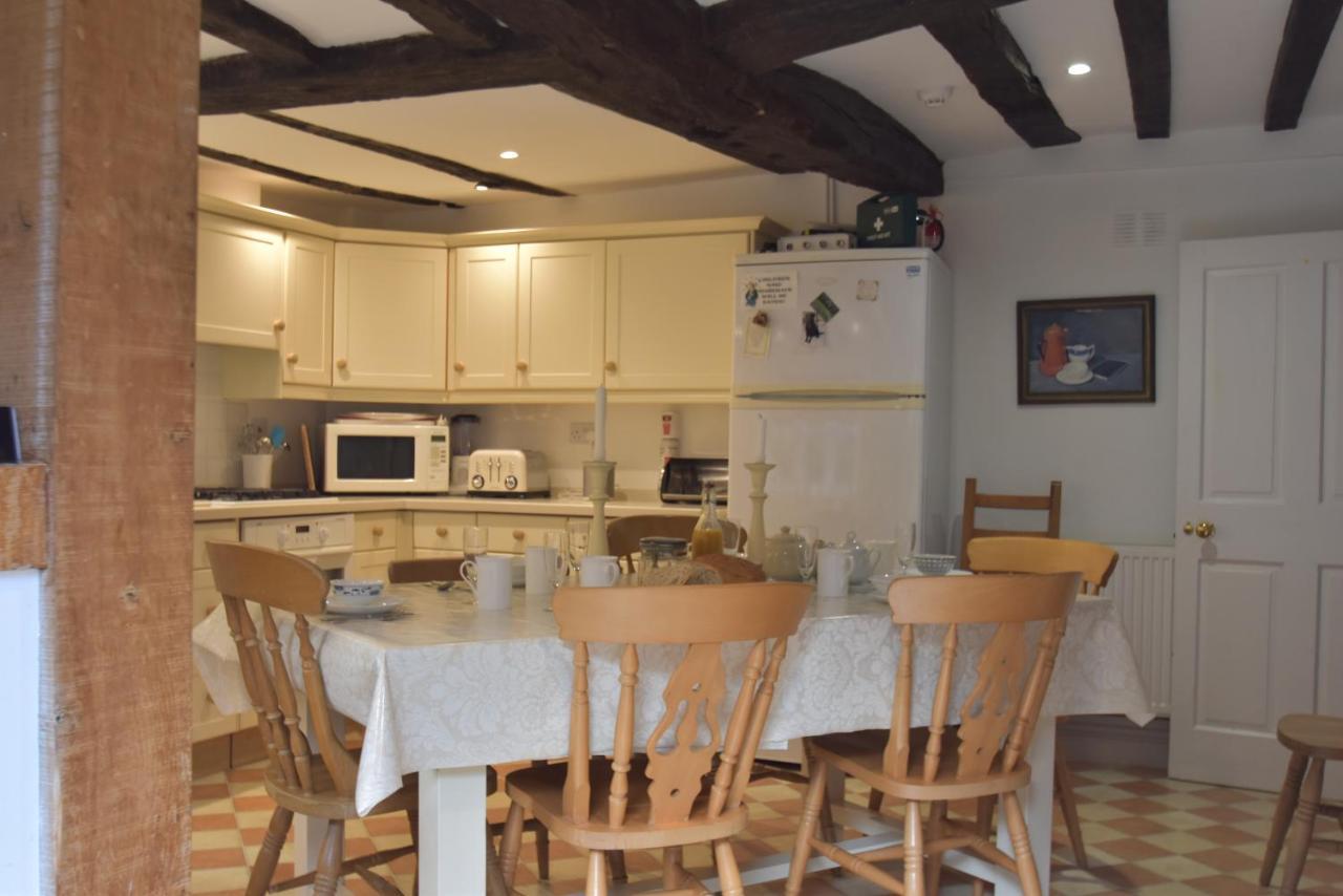 Whitefriars, Rye - Central Location With Parking For 3 Cars - Large Family Home Exterior photo